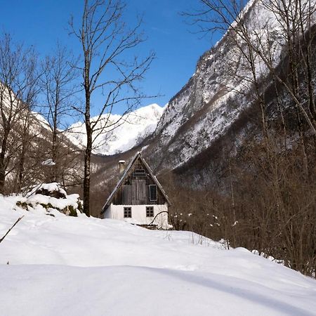 Bezgova Hisica Villa Bovec Luaran gambar