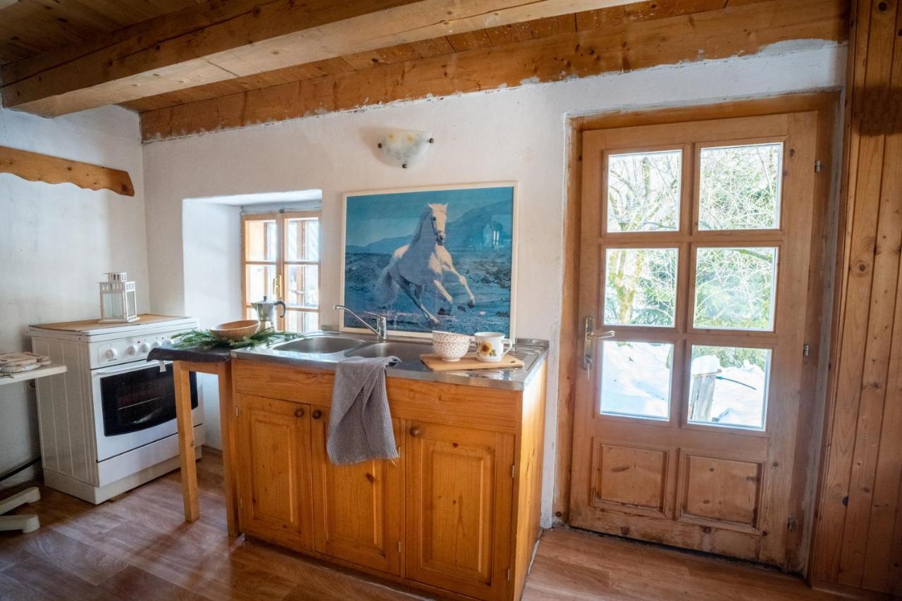 Bezgova Hisica Villa Bovec Luaran gambar