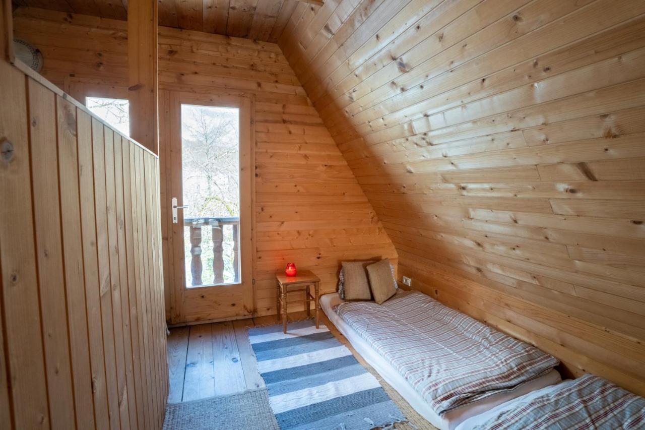 Bezgova Hisica Villa Bovec Luaran gambar