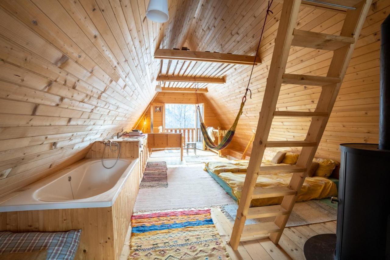 Bezgova Hisica Villa Bovec Luaran gambar
