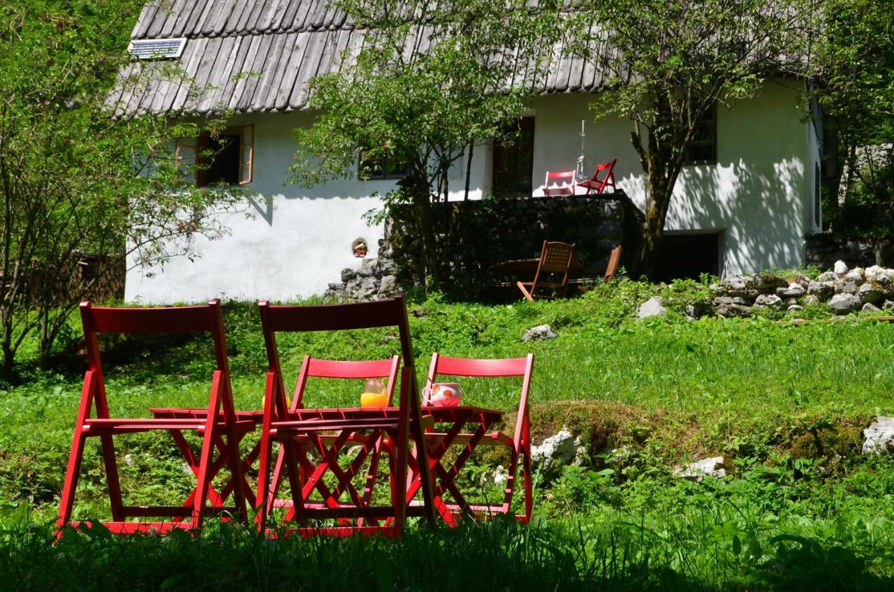Bezgova Hisica Villa Bovec Luaran gambar